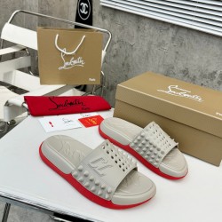 CL slippers