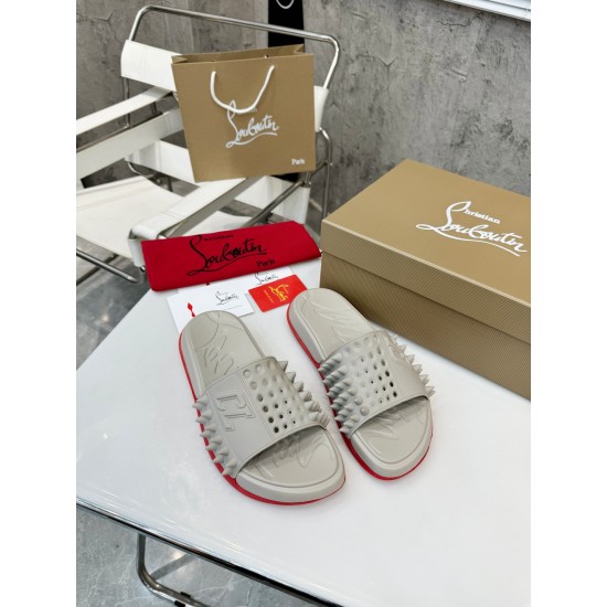 CL slippers