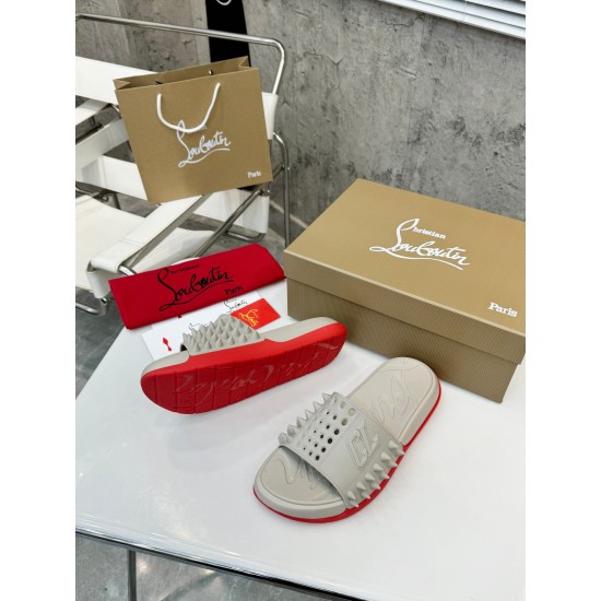 CL slippers