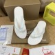 CL slippers