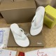 CL slippers
