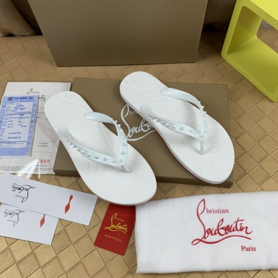 CL slippers