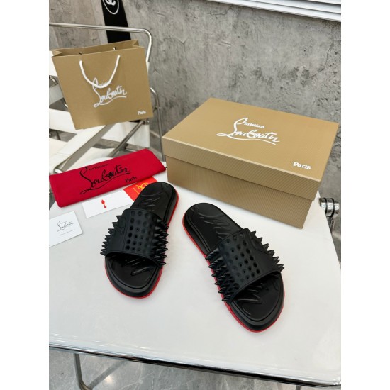 CL slippers