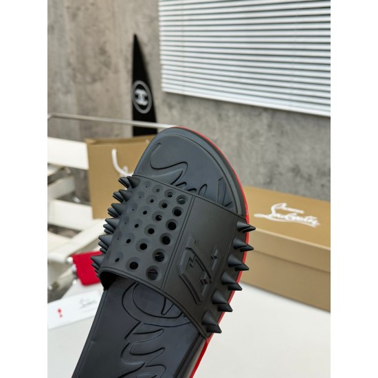 CL slippers