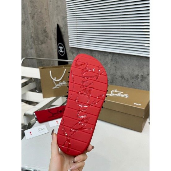 CL slippers