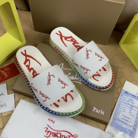 CL slippers