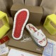 CL slippers