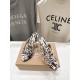 CL slippers