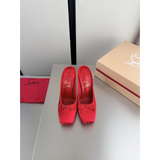CL slippers