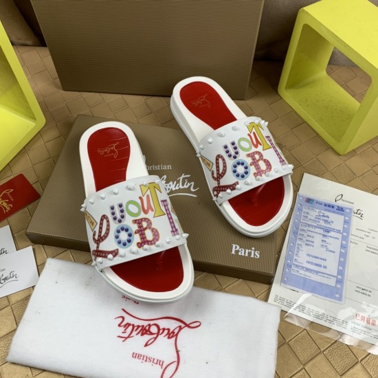 CL slippers