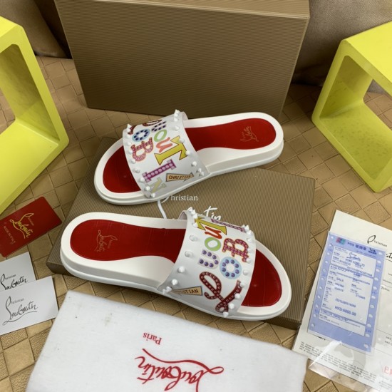 CL slippers