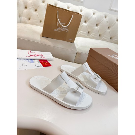 CL slippers