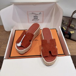 CL slippers