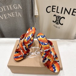 CL slippers