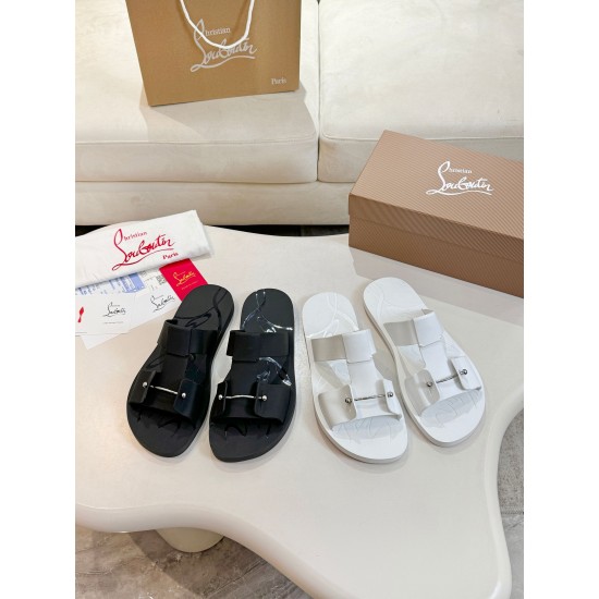 CL slippers
