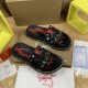 CL slippers