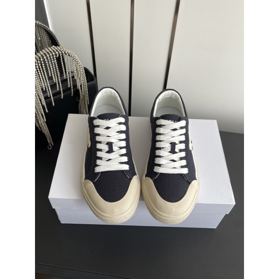 Celine Casual Shoes
Women 35-41

