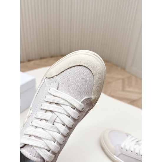Celine Casual Shoes
Women 35-41
