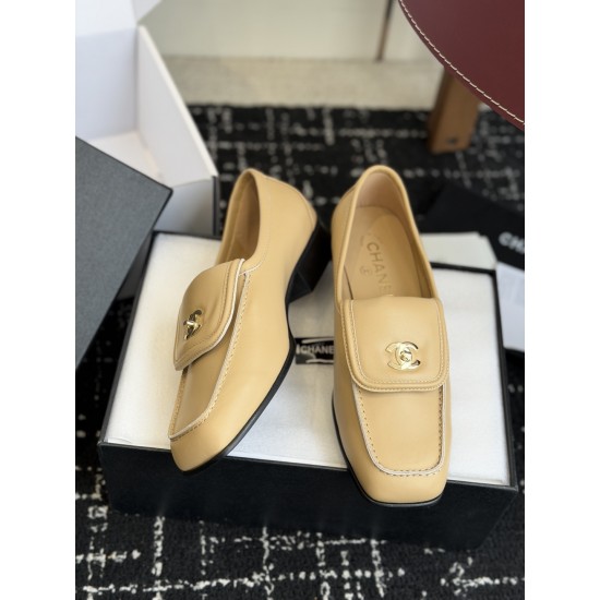 Chanel loafers Shoes
Women 35-41
