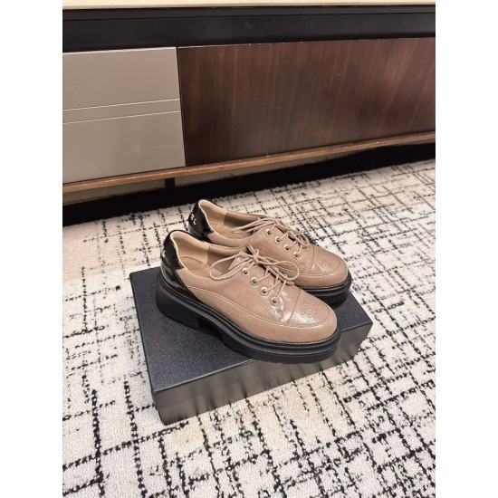 Chanel loafers Shoes
Women 35-41
