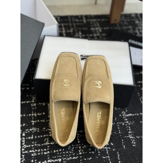 Chanel loafers Shoes
Women 35-41

