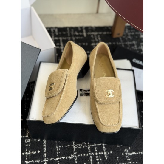 Chanel loafers Shoes
Women 35-41
