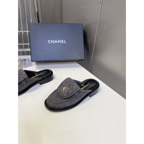 Chanel loafers Shoes
Women 35-41
