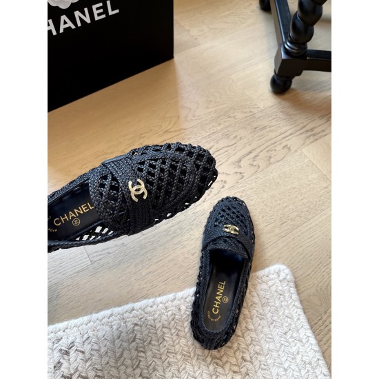 Chanel loafers Shoes
Women 35-41
