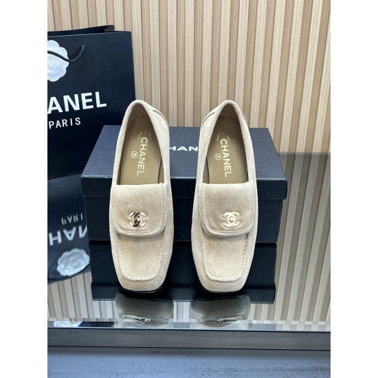 Chanel loafers Shoes
Women 35-41
