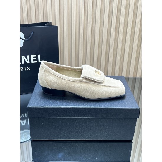 Chanel loafers Shoes
Women 35-41
