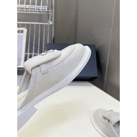 Chanel loafers Shoes
Women 35-41
