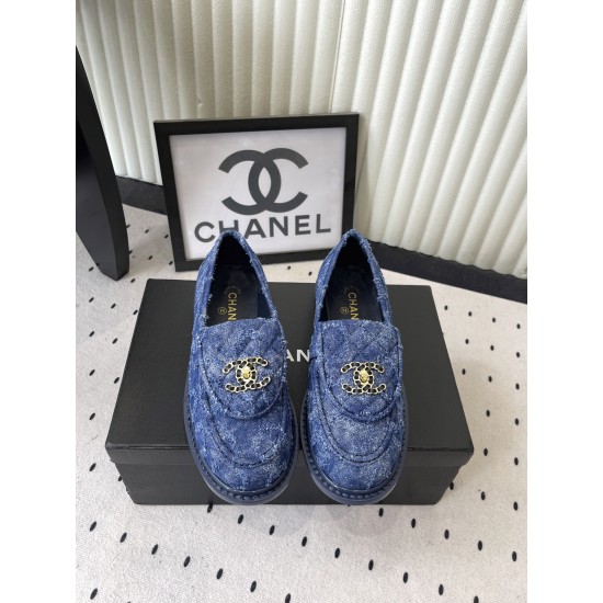 Chanel loafers Shoes
Women 35-41
