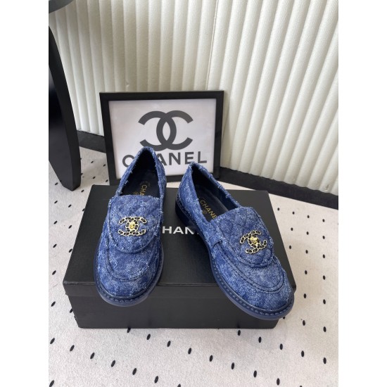 Chanel loafers Shoes
Women 35-41

