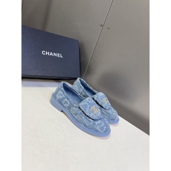 Chanel loafers Shoes
Women 35-41
