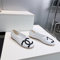 Chanel loafers Shoes
Women 35-41
