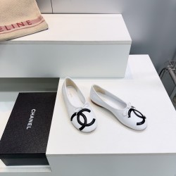 Chanel loafers Shoes
Women 35-41
