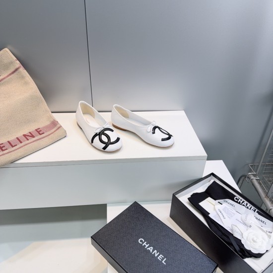 Chanel loafers Shoes
Women 35-41
