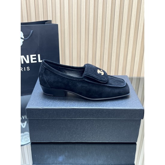 Chanel loafers Shoes
Women 35-41
