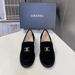 Chanel loafers Shoes
Women 35-41

