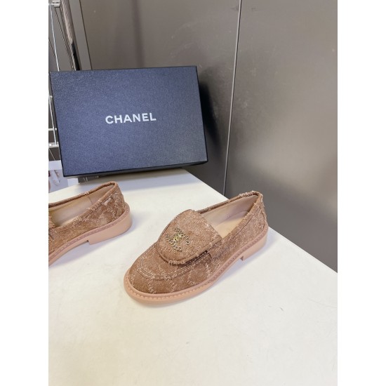 Chanel loafers Shoes
Women 35-41
