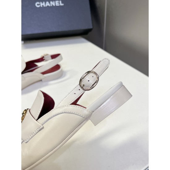 Chanel loafers Shoes
Women 35-41
