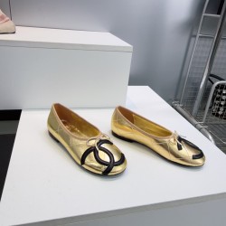 Chanel loafers Shoes
Women 35-41
