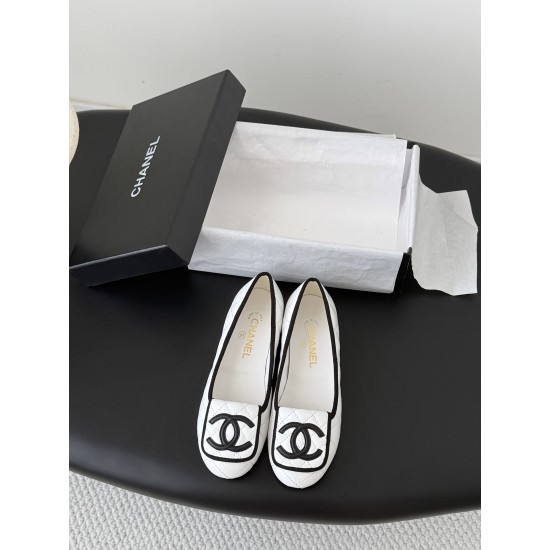 Chanel loafers Shoes
Women 35-41
