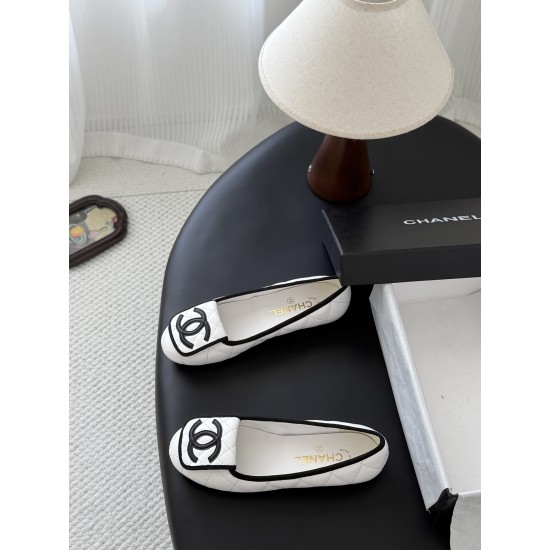 Chanel loafers Shoes
Women 35-41
