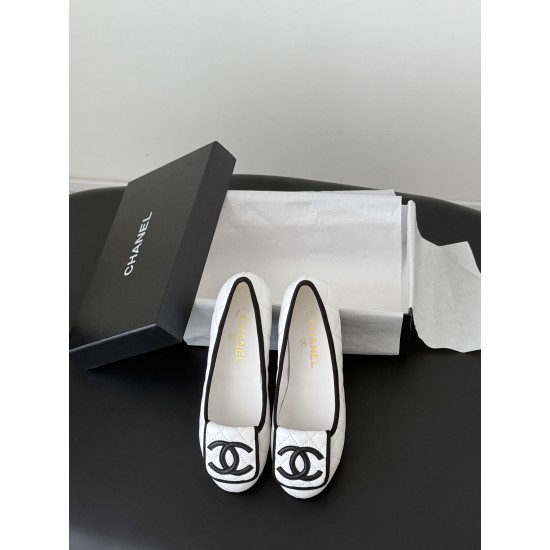 Chanel loafers Shoes
Women 35-41
