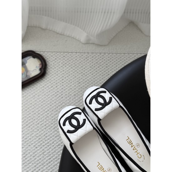 Chanel loafers Shoes
Women 35-41

