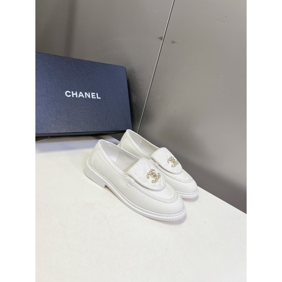Chanel loafers Shoes
Women 35-41
