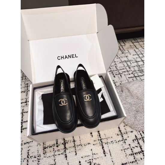 Chanel loafers Shoes
Women 35-41
