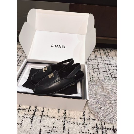Chanel loafers Shoes
Women 35-41
