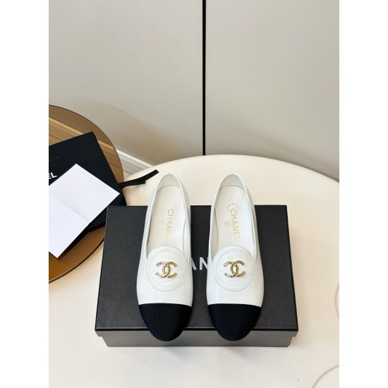Chanel loafers Shoes
Women 35-41
